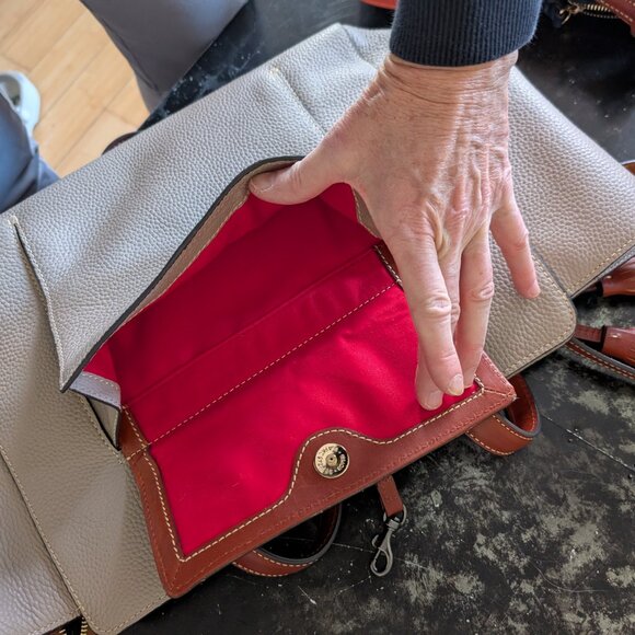 Dooney and Bourke tote - Picture 8 of 13